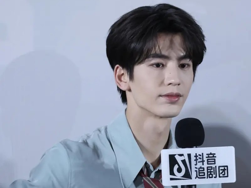 票房破 7 亿,只是开始,詹姆斯・古恩这个 “消失” 12 年的狠人又要火向全国了