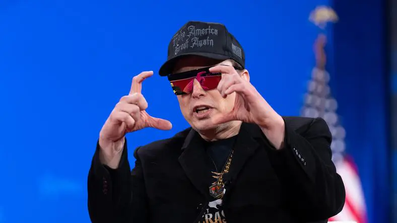 结婚15年无子女，“姨妈你走了所有都是我的！”55岁陈松伶回应外甥女争产，揭露丁克夫妻晚年真相