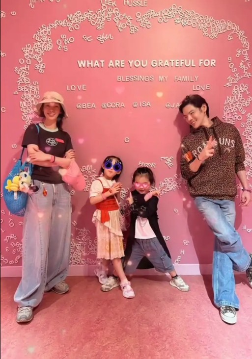 七年前的一场劈腿丑闻冲上热搜，换身马甲继续苟活，阿沁放下刘阳