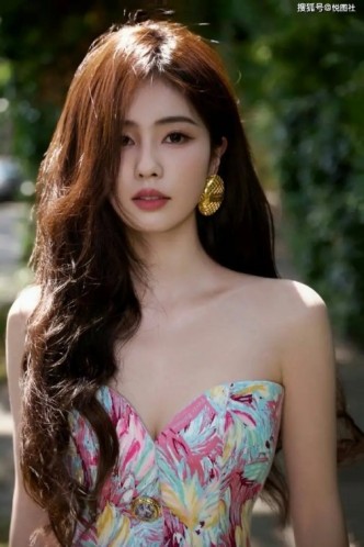 洛琦湖南卫视春晚说唱首秀炸场！国风跨界演绎引爆全网，流量破 16 亿