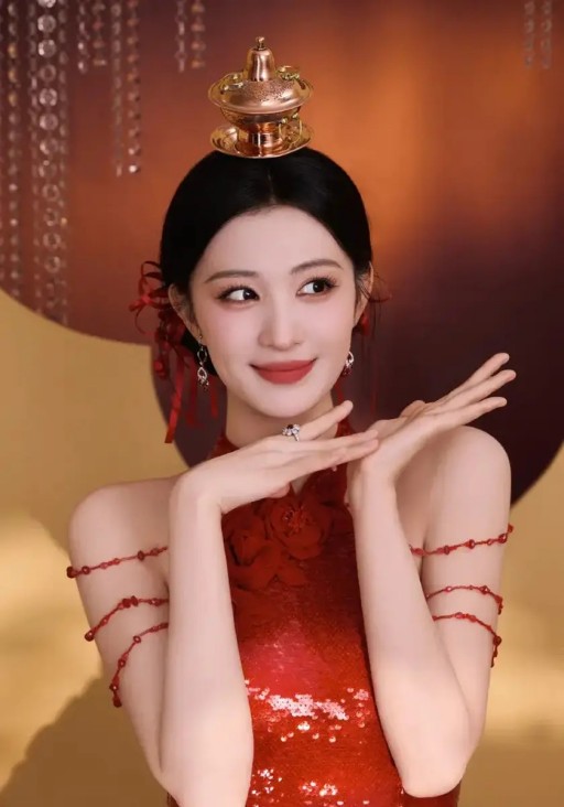 伦敦时装周，不得不变