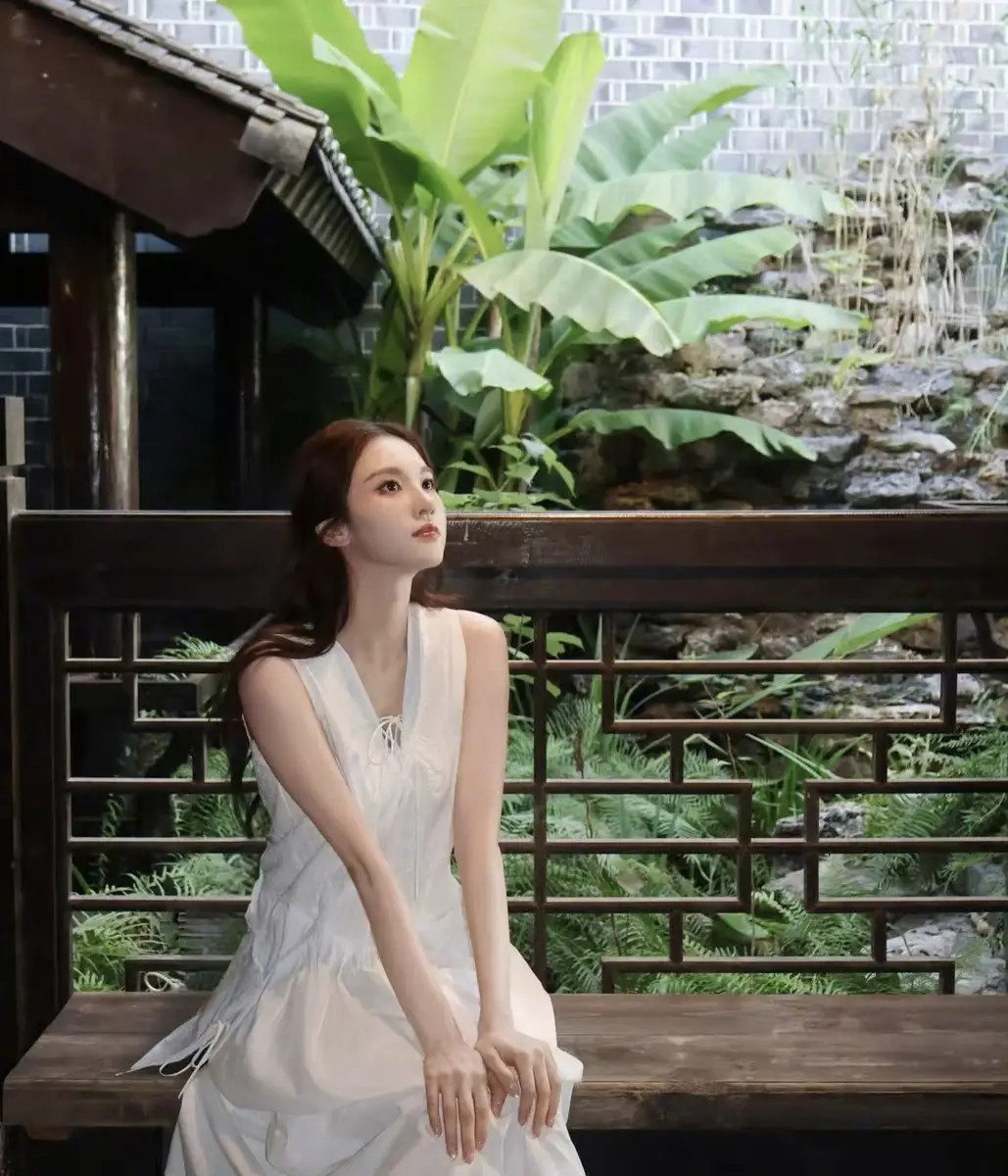 最小化活法：迷茫时代，最稳的人生进阶系统